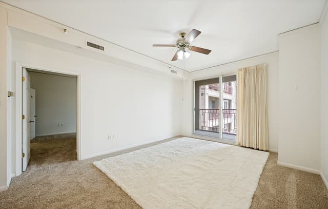2-bedroom rental at 1 Towers Park Ln Unit 413 in San Antonio, TX — photo 2