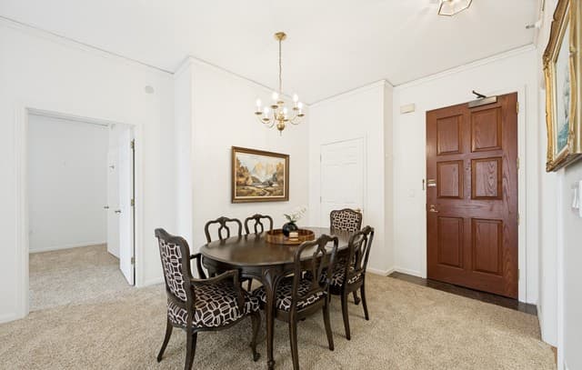 2-bedroom rental at 1 Towers Park Ln Unit 413 in San Antonio, TX — photo 4