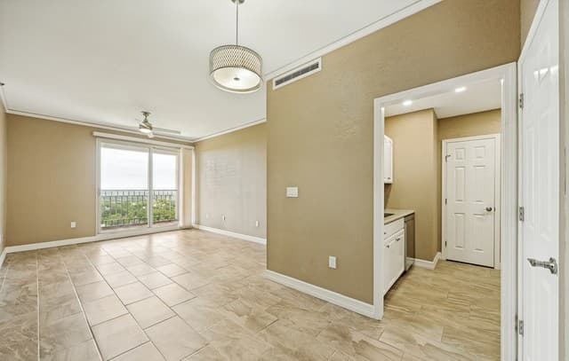 1-bedroom rental at 1 Towers Park Ln Unit 1205 in San Antonio, TX — photo 3