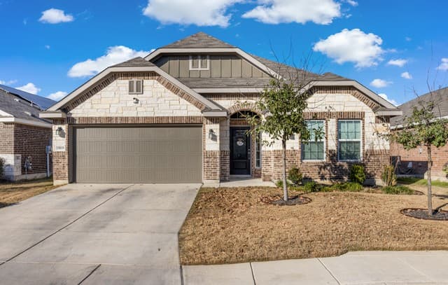 4-bedroom home for sale at 15019 Hama Wheel Trl in San Antonio TX