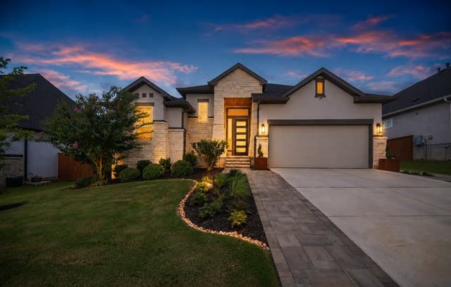 Home for sale at 5373 Hartley Sq in Schertz, TX — photo 2