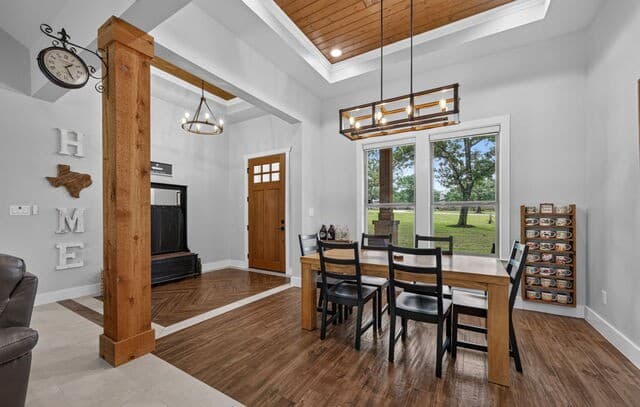 Home for sale at 113 Hondo Vista in La Vernia, TX — photo 4