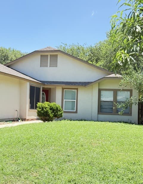 Home for sale at 13066 Feather Ridge in San Antonio, TX — photo 3