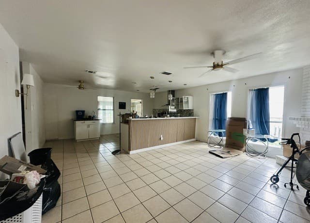 Home for sale at 5830 Larkmeadow Dr in San Antonio, TX — photo 4