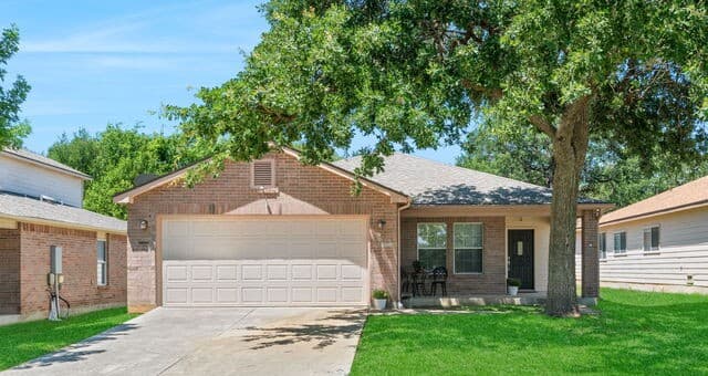 Home for sale at 220 Jordan Place in Boerne, TX — photo 1