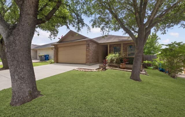 Home for sale at 3440 Whisper Blf in Schertz, TX — photo 3