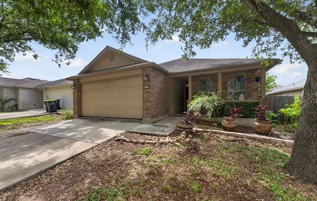 Home for sale at 3440 Whisper Blf in Schertz, TX — photo 4