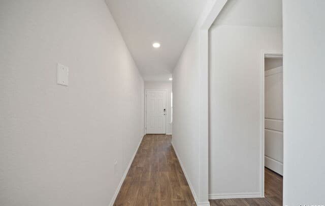 3-bedroom rental at 15706 Clove Spice Way in Von Ormy, TX — photo 3