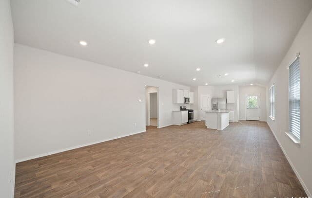 3-bedroom rental at 15706 Clove Spice Way in Von Ormy, TX — photo 4