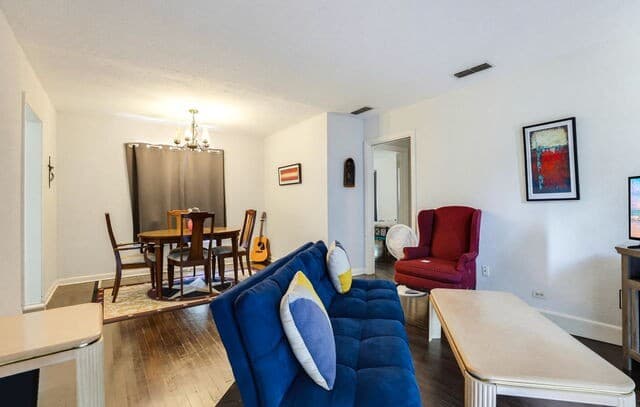 Home for sale at 115 Loy Dr in San Antonio, TX — photo 5