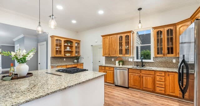 Home for sale at 11535 Castro Ave in LaCoste, TX — photo 3