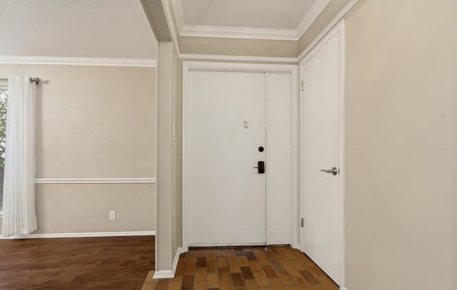 Home for sale at 10911 Whispering Wind St in San Antonio, TX — photo 4