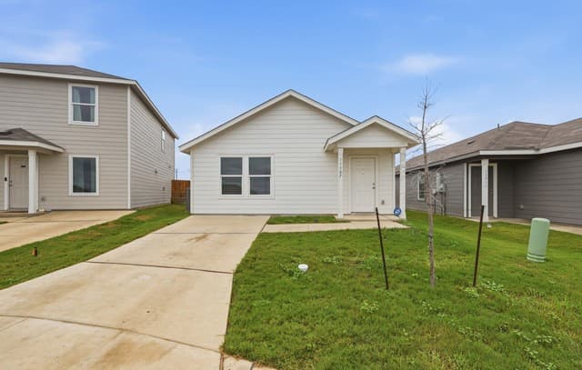 Home for sale at 11507 Field Briar in Converse, TX — photo 2