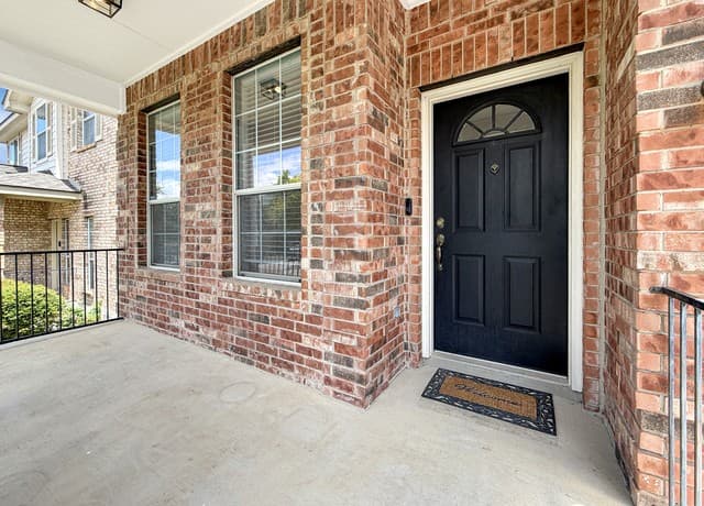 Home for sale at 9015 Burnt Peak in Helotes, TX — photo 2