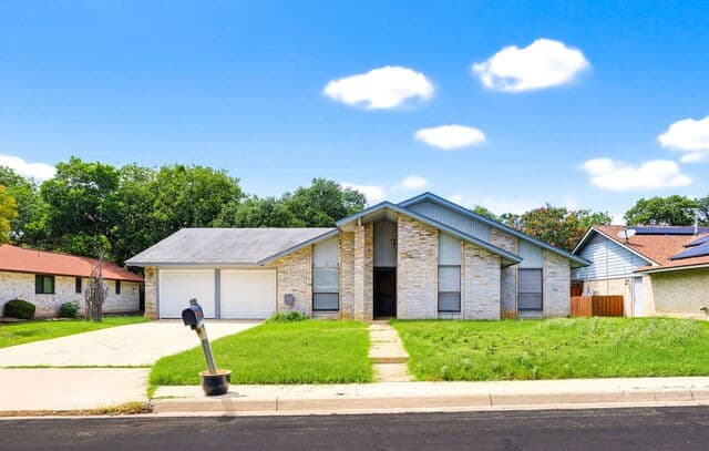 3-bedroom rental at 15127 Elkton Rd in San Antonio TX
