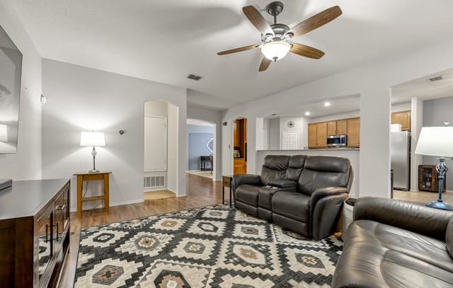 Home for sale at 3517 Enchanted Farm in Schertz, TX — photo 2