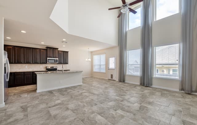 4-bedroom rental at 5489 Cypress Pt in Schertz, TX — photo 5