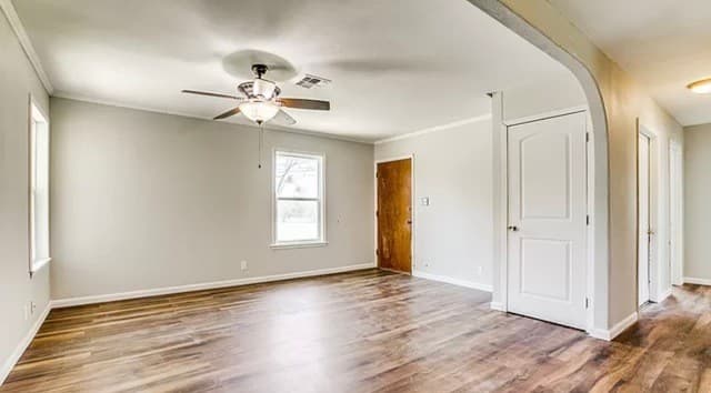 Home for sale at 201 Brenda Dr in Converse, TX — photo 3