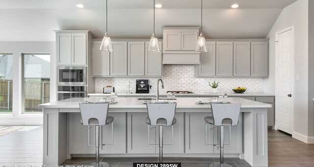 Home for sale at 154 Range Creek in Castroville, TX — photo 2
