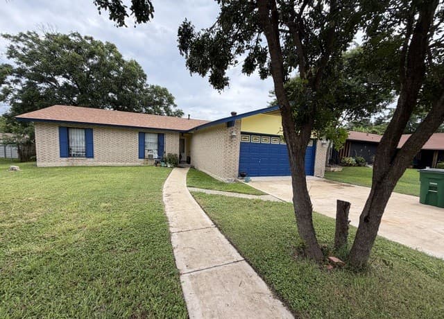 Home for sale at 730 Channing in San Antonio, TX — photo 2