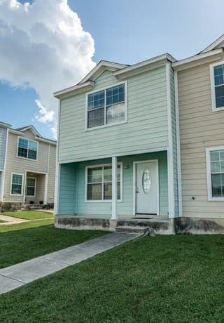 Home for sale at 115 Autumn Pass in San Antonio, TX — photo 1