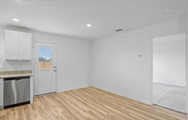 Home for sale at 11514 Cardinal Creek in San Antonio, TX — photo 4
