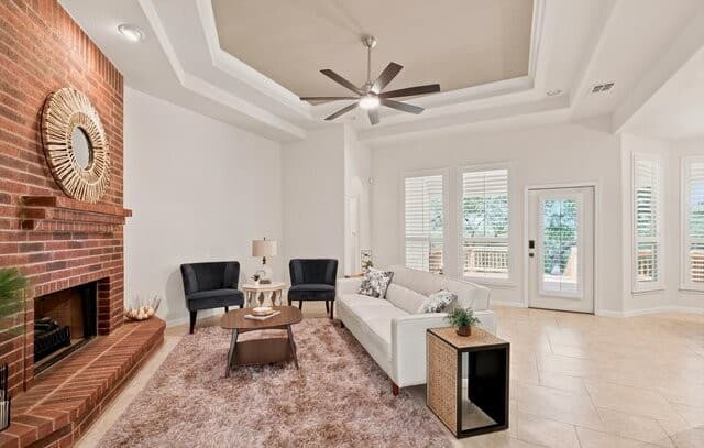 Home for sale at 13970 Tobiano Trl in Helotes, TX — photo 5
