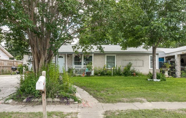 Home for sale at 431 Kopplow in San Antonio, TX — photo 1