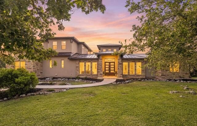 Home for sale at 41 Woodland Vw in Fair Oaks Ranch, TX — photo 1