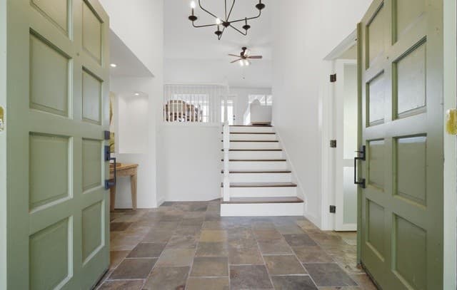 Home for sale at 9846 Cash Mountain Rd in Helotes, TX — photo 2