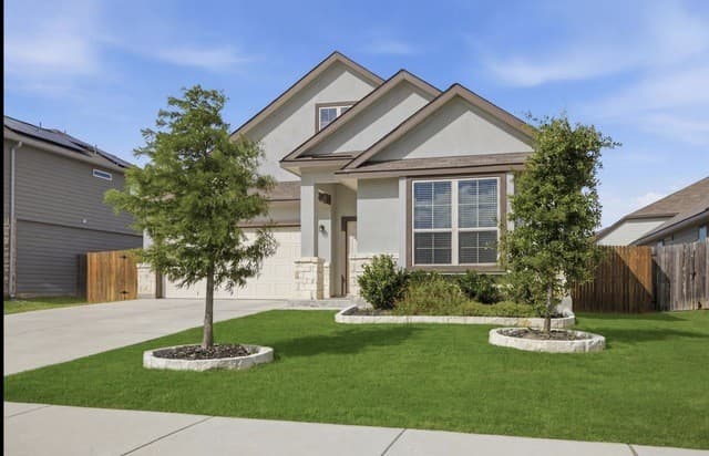 3-bedroom rental at 261 Pudu Trl in Cibolo, TX — photo 2