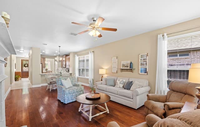 Home for sale at 217 Maxwell in Boerne, TX — photo 4