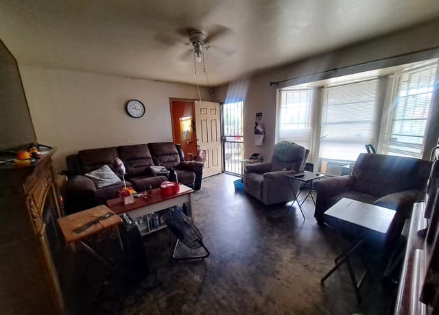 Home for sale at 2415 Gunsmoke in San Antonio, TX — photo 2