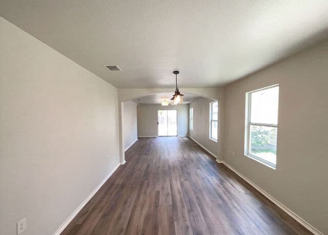Home for sale at 8906 Mission Brk in San Antonio, TX — photo 3