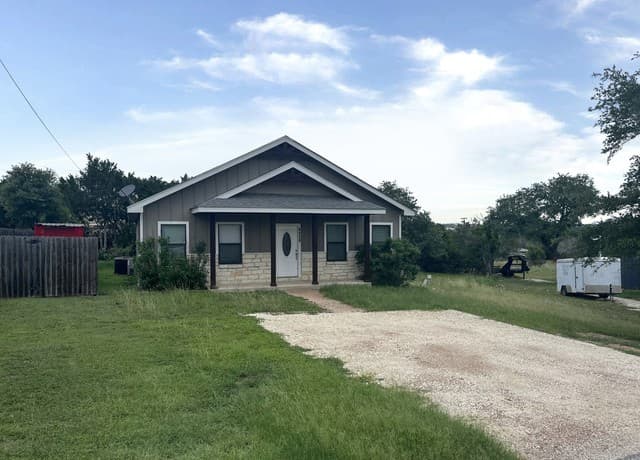 Home for sale at 1491 Live Oak Dr in Spring Branch, TX — photo 3