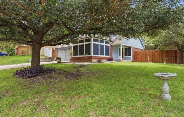 Home for sale at 14519 Horizon Vw in San Antonio, TX — photo 2