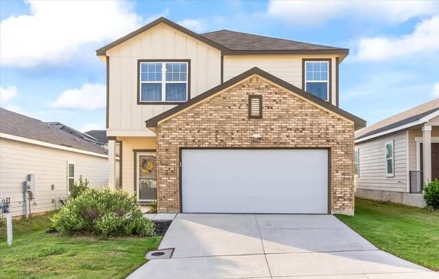 Home for sale at 13517 Sunrise Meadow in St Hedwig, TX — photo 2