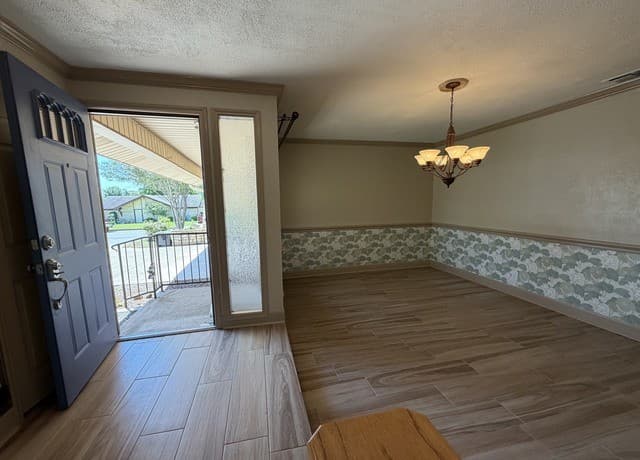 Home for sale at 7821 Village Oak Dr in Live Oak, TX — photo 5