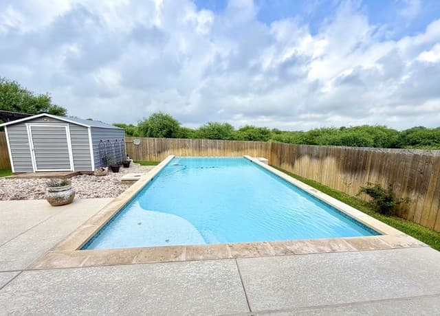 Home for sale at 333 Soapstone in Cibolo, TX — photo 2