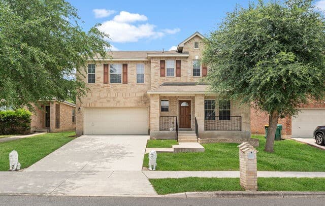 Home for sale at 7207 Avery in Live Oak, TX — photo 1