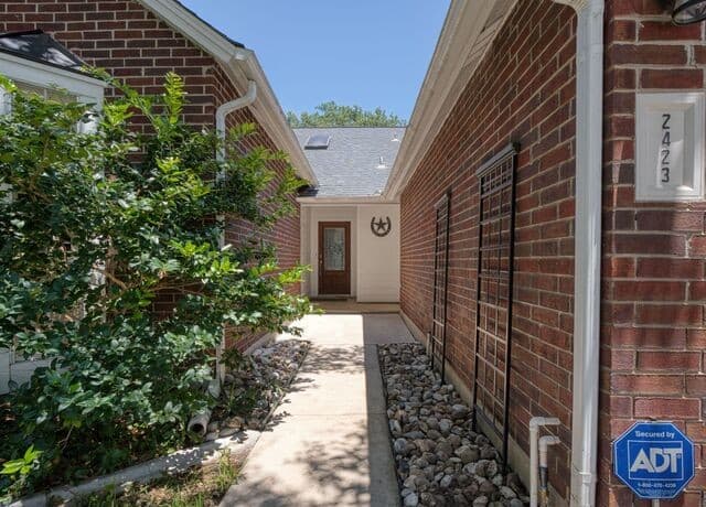 Home for sale at 2423 Cedar Ridge in San Antonio, TX — photo 3