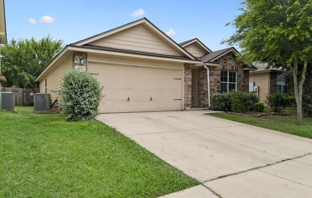 Home for sale at 5727 Medina Farm in San Antonio, TX — photo 1