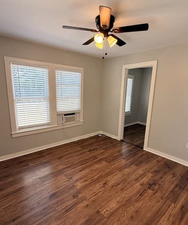 1-bedroom rental at 203 E Rosewood Unit 1 in San Antonio, TX — photo 4