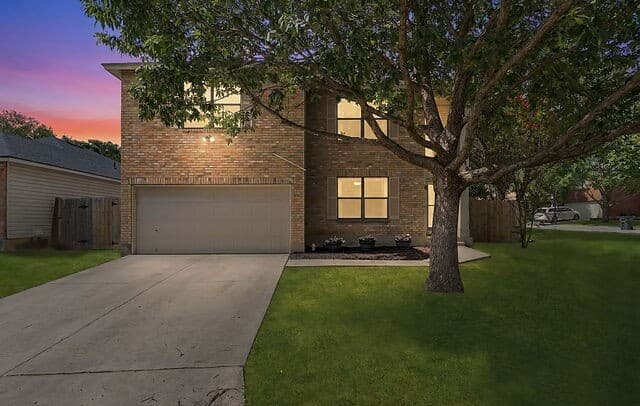 3-bedroom home for sale at 9518 Silver Crown in San Antonio TX
