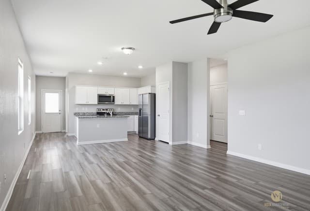 3-bedroom rental at 5625 Pearl Meadow in Converse, TX — photo 4