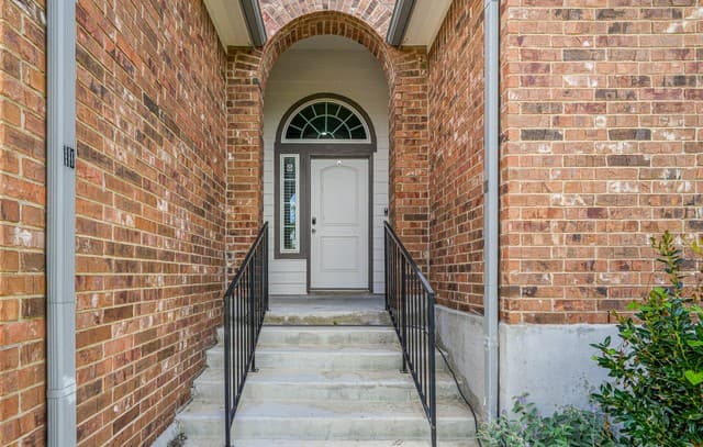 4-bedroom rental at 9957 Arches Valley in Schertz, TX — photo 4