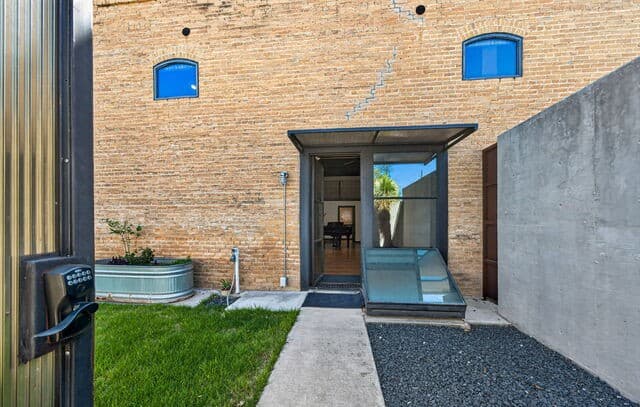 2-bedroom rental at 612 High Unit 1 in Comfort, TX — photo 2