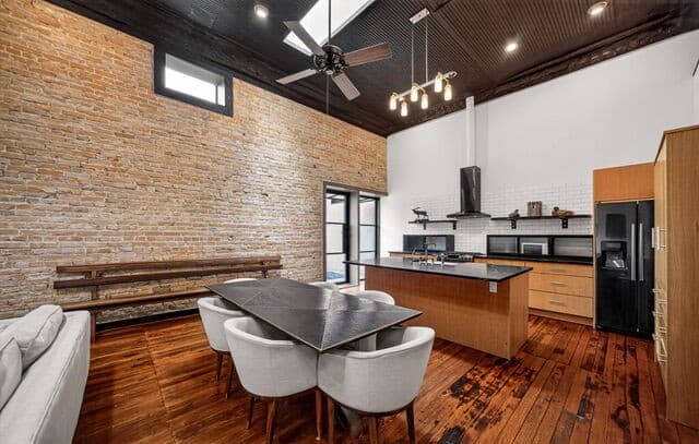2-bedroom rental at 612 High Unit 1 in Comfort, TX — photo 3