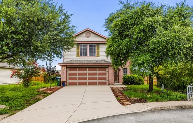 4-bedroom rental at 3504 Painted Riv in Selma TX