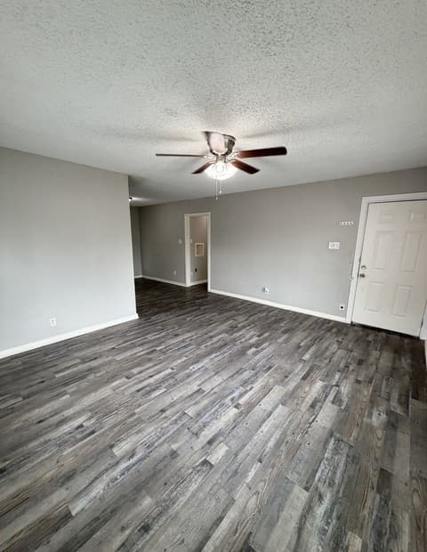 Home for sale at 107 Fran Fran in San Antonio, TX — photo 2
